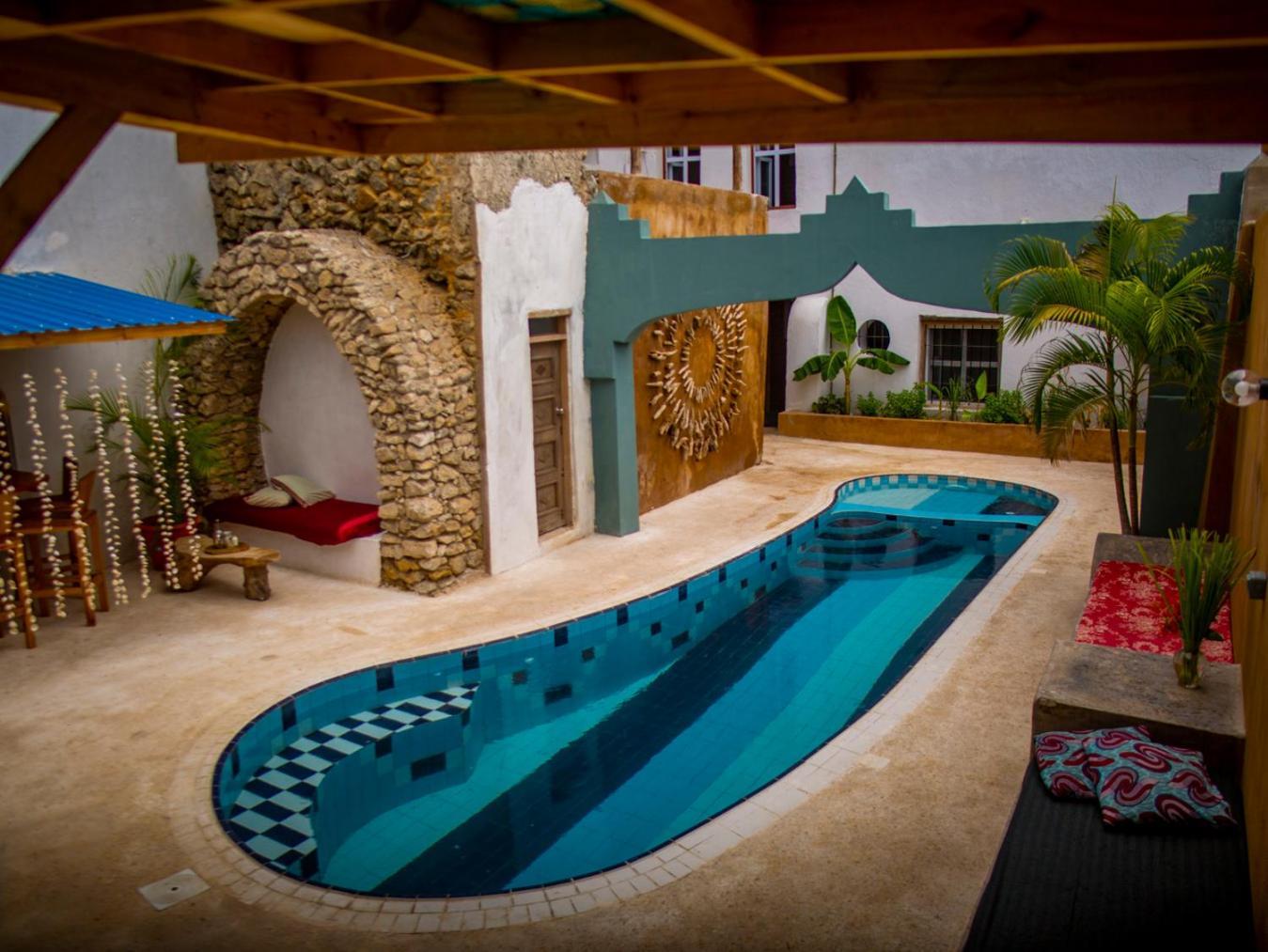 Firefly West Wing Hotell Bagamoyo Eksteriør bilde